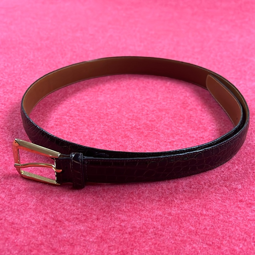Trafalgar Ltd. Genuine alligator belt with buckle, chestnut, 38 inches